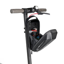 Заредете изображение във визуализатора на галерията – WILDMAN Scooter bag GD9X Plus waterproof 3L
