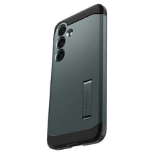 Заредете изображение във визуализатора на галерията – Spigen Tough Armor case for Samsung Galaxy S24 - dark green
