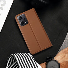 Заредете изображение във визуализатора на галерията – Dux Ducis Skin X2 case for Xiaomi Redmi Note 12 Pro+ flip cover wallet stand brown
