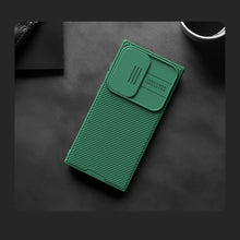 Заредете изображение във визуализатора на галерията – Nillkin CamShield Pro Armored Case with Camera Protector for Samsung Galaxy S24 Ultra - Black
