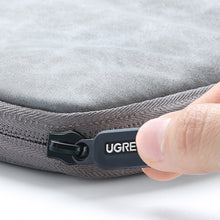 Заредете изображение във визуализатора на галерията – Ugreen sleeve case for laptop 13" - 13.9" gray (LP187)
