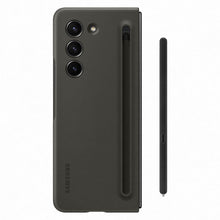Заредете изображение във визуализатора на галерията – Silicone case for Samsung Galaxy Z Fold 5 Slim Case + stylus - black
