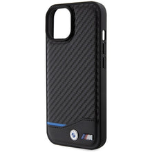 Заредете изображение във визуализатора на галерията – Original Case BMW Leather Carbon BMHCP15S22NBCK for Iphone 15 Black
