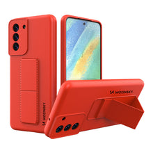 Заредете изображение във визуализатора на галерията – Wozinsky Kickstand Case Silicone Stand Cover for Samsung Galaxy S21 FE Red - TopMag
