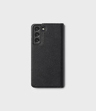 Заредете изображение във визуализатора на галерията – Ringke Folio Signature Flip Leather Case for Samsung Galaxy S22 Black (FSS119R263) - TopMag
