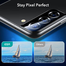 Заредете изображение във визуализатора на галерията – TEMPERED GLASS ESR CAMERA LENS 2-PACK GALAXY S22 / S22 + PLUS BLACK - TopMag
