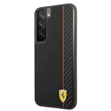 Заредете изображение във визуализатора на галерията – Ferrari FESAXHCS22SBK S22 S901 czarny/black hardcase On Track Carbon Stripe - TopMag
