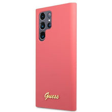 Заредете изображение във визуализатора на галерията – Guess GUHCS22LLSLMGFU S22 Ultra S908 fuksja/fuchsia hardcase Silicone Script Metal Logo - TopMag
