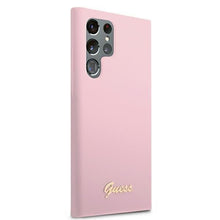 Заредете изображение във визуализатора на галерията – Guess GUHCS22LLSLMGLA S22 Ultra S908 lawenda/lavender hardcase Silicone Script Metal Logo - TopMag
