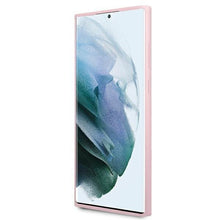 Заредете изображение във визуализатора на галерията – Guess GUHCS22LLSLMGLA S22 Ultra S908 lawenda/lavender hardcase Silicone Script Metal Logo - TopMag
