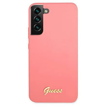 Заредете изображение във визуализатора на галерията – Guess GUHCS22SLSLMGFU S22 S901 fuksja/fuchsia hardcase Silicone Script Metal Logo - TopMag
