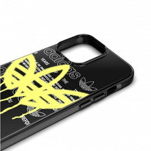 Заредете изображение във визуализатора на галерията – Adidas OR Snap Case Summer Graffiti iPhone 13 Pro Max 6,7" czarny/black 47804 - TopMag
