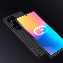 Заредете изображение във визуализатора на галерията – Nillkin Textured Case a durable reinforced case with a gel frame and nylon on the back Huawei P50 Pro black - TopMag
