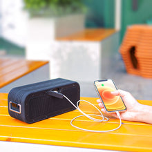 Заредете изображение във визуализатора на галерията – Tronsmart Force X 60W Waterproof Wireless Bluetooth Speaker with Powerbank Function black (746327) - TopMag
