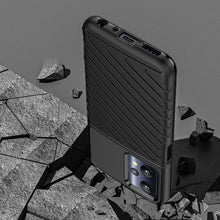 Заредете изображение във визуализатора на галерията – Thunder Case flexible armored cover Realme 9 Pro black - TopMag
