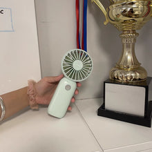 Заредете изображение във визуализатора на галерията – Joyroom Muxia portable desk fan green (JR-CY360-green) - TopMag
