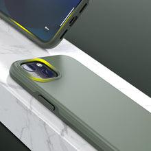 Заредете изображение във визуализатора на галерията – Choetech MFM Anti-drop case Made For MagSafe for iPhone 13 mini green (PC0111-MFM-GN) - TopMag
