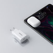 Заредете изображение във визуализатора на галерията – Choetech USB wall charger Type C PD 20W white (Q5004 V4) - TopMag
