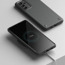 Заредете изображение във визуализатора на галерията – Ringke Onyx Durable TPU Cover for Samsung Galaxy A73 gray - TopMag
