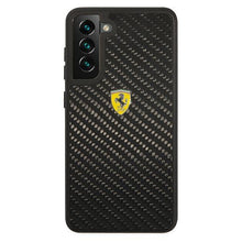 Заредете изображение във визуализатора на галерията – Ferrari FEHCS21FFCAK S21 FE G990 czarny/black hardcase On Track Real Carbon - TopMag
