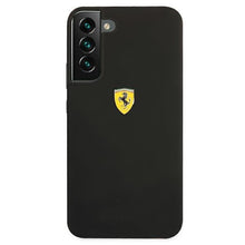 Заредете изображение във визуализатора на галерията – Ferrari FESSIHCS22MBK S22+ S906 czarny/black hardcase On Track Silicone - TopMag

