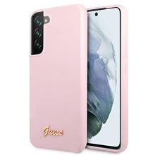 Заредете изображение във визуализатора на галерията – Guess GUHCS22MLSLMGLA S22+ S906 lawenda/lavender hardcase Silicone Script Metal Logo - TopMag
