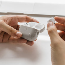 Заредете изображение във визуализатора на галерията – Ringke Onyx case for AirPods Pro 2 armored case for headphones gray
