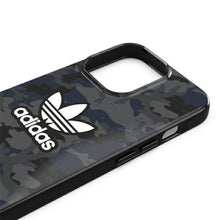 Заредете изображение във визуализатора на галерията – Adidas OR SnapCase Camo iPhone 13 Pro / 13 6,1" czarny/black 47106 - TopMag
