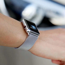 Заредете изображение във визуализатора на галерията – Magnetic Strap Watch 7 45mm Magnetic Band Bracelet Bangle Silver - TopMag
