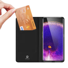Заредете изображение във визуализатора на галерията – Dux Ducis Skin Pro case with a flip Oppo Find X5 black - TopMag
