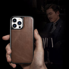 Заредете изображение във визуализатора на галерията – iCarer Leather Oil Wax case covered with genuine leather for iPhone 13 Pro brown (ALI1213-BN) - TopMag
