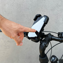 Заредете изображение във визуализатора на галерията – Wozinsky strong phone holder for the handlebar of a bicycle, motorcycle, scooters black (WBHBK6) - TopMag
