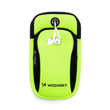 Заредете изображение във визуализатора на галерията – Wozinsky running phone armband green (WABGR1) - TopMag
