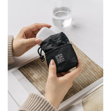 Заредете изображение във визуализатора на галерията – Ringke Mini Pouch Bag Pouch Bucket Bag for headphones small items navy blue (BG08492RS) - TopMag
