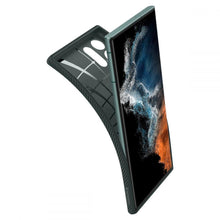 Заредете изображение във визуализатора на галерията – Spigen LIQUID AIR GALAXY S22 ULTRA ABYSS GREEN - TopMag
