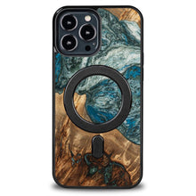Заредете изображение във визуализатора на галерията – Wood and Resin Case for iPhone 13 Pro Max MagSafe Bewood Unique Planet Earth - Blue Green
