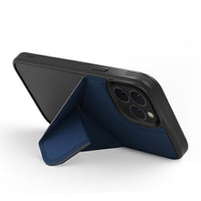 Заредете изображение във визуализатора на галерията – UNIQ etui Transforma iPhone 13 6,1" niebieski/electric blue MagSafe - TopMag
