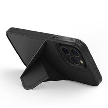Заредете изображение във визуализатора на галерията – UNIQ etui Transforma iPhone 13 Pro / 13 6,1" czarny/ebony black MagSafe - TopMag
