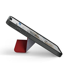 Заредете изображение във визуализатора на галерията – UNIQ etui Transforma iPhone 13 Pro Max 6,7" czerwony/coral red MagSafe - TopMag
