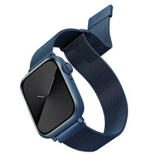 Заредете изображение във визуализатора на галерията – UNIQ pasek Dante Apple Watch Series 4/5/6/7/8/SE/SE2 38/40/41mm Stainless Steel niebieski/cobalt blue - TopMag
