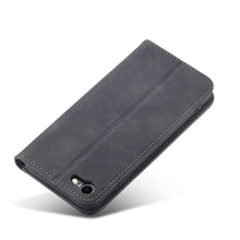Заредете изображение във визуализатора на галерията – Magnet Fancy Case for iPhone SE 2022 / SE 2020 / iPhone 8 / iPhone 7 Pouch Wallet Card Holder Black - TopMag
