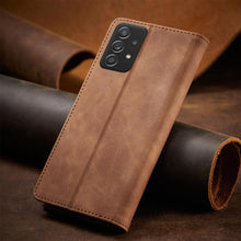Заредете изображение във визуализатора на галерията – Magnet Fancy Case Case For Samsung Galaxy A52 / A52 5G / A52s 5G Pouch Wallet Card Card Stand Brown - TopMag
