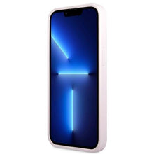 Заредете изображение във визуализатора на галерията – Guess GUHCP13MPSASBPU iPhone 13 6,1" fioletowy/purple Saffiano Hot Stamp &amp; Metal Logo - TopMag
