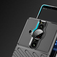 Заредете изображение във визуализатора на галерията – Thunder Case flexible armored cover for Sony Xperia Pro-I black - TopMag
