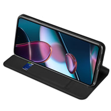 Заредете изображение във визуализатора на галерията – Dux Ducis Skin Pro holster cover case for Motorola Moto Edge 30 Pro black - TopMag
