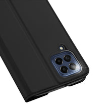Заредете изображение във визуализатора на галерията – Dux Ducis Skin Pro Holster Cover for Samsung Galaxy M33 5G black - TopMag
