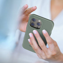 Заредете изображение във визуализатора на галерията – Choetech MFM Anti-drop Case Cover for iPhone 13 Pro Max green (PC0114-MFM-GN) - TopMag
