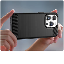 Заредете изображение във визуализатора на галерията – CARBON CASE IPHONE 14 PRO MAX BLACK
