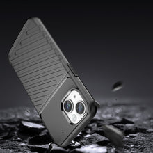 Заредете изображение във визуализатора на галерията – THUNDER CASE IPHONE 14 MAX BLACK
