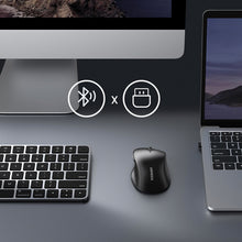 Заредете изображение във визуализатора на галерията – Ugreen ergonomic wireless computer mouse black (MU101)

